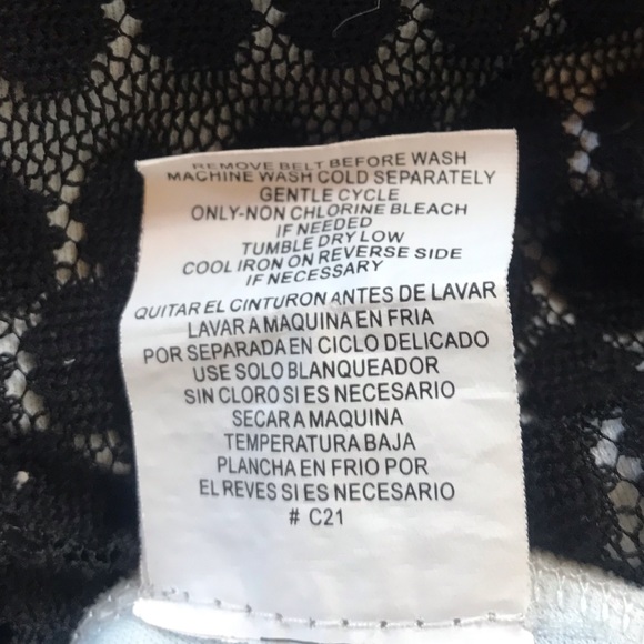 Lily Rose Women's Mini Dress Scoop Neck Sleeveless Black Lace Fit & Flare Size L - Picture 11 of 11